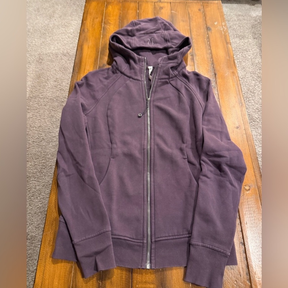 Lululemon full zip scuba hoodie dark purple 8 Medium